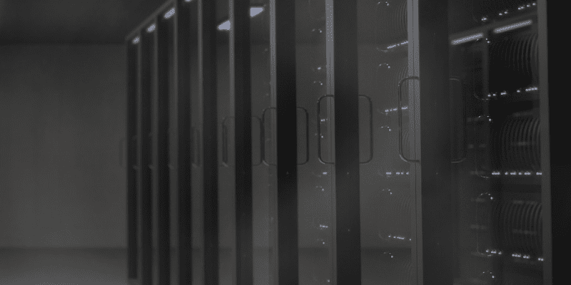 The Pros and Cons of Serverless Computing Infrastructures