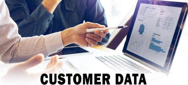 3 Ways to Fight Economic Uncertainty with Customer Data 3 Ways to Fight Economic Uncertainty with Customer Data